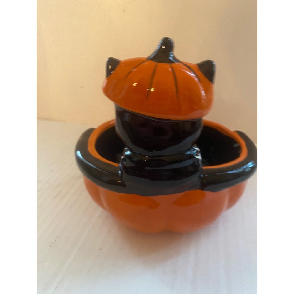 Jack O'Lantern Lane Halloween Boston Terrier Puppy Pumpkin Ceramic Candy Bowl - Picture 5 of 6